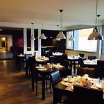 Fasthotel Dunkerque 2* グランド・シント