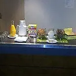 Fasthotel Dunkerque 2* グランド・シント