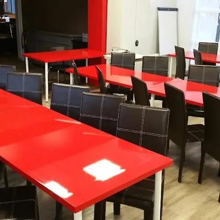 酒店 敦刻尔克法斯特酒店 2*