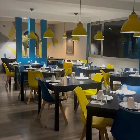 Fasthotel Dunkerque 그랑데싱테