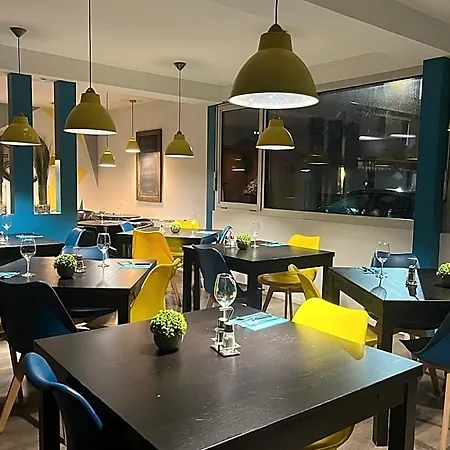 Fasthotel Dunkerque 2*