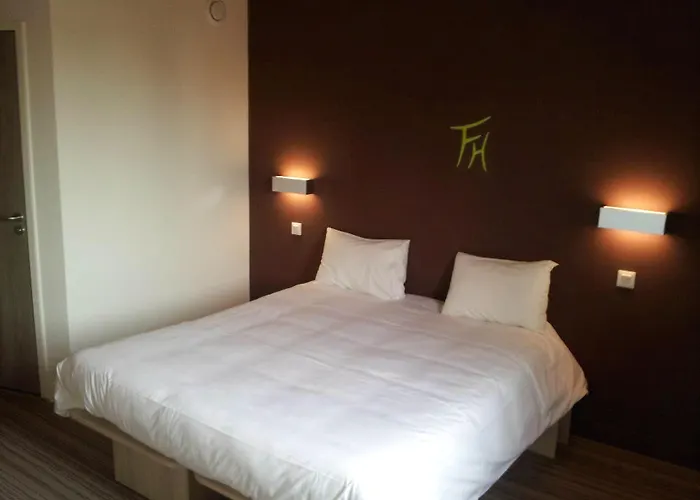 Fasthotel Dunkerque Hotel 2*