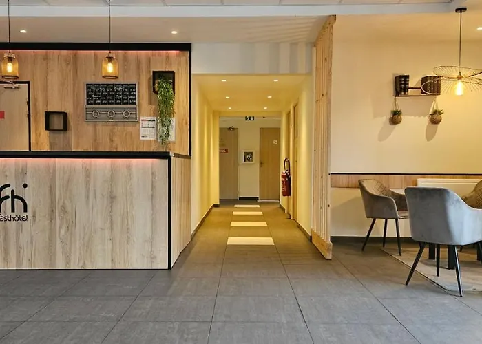 Hotel Fasthotel Dunkerque 2*