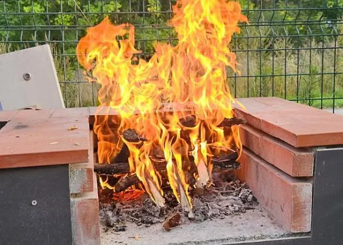 Fasthotel Dunkerque Hotel 2*